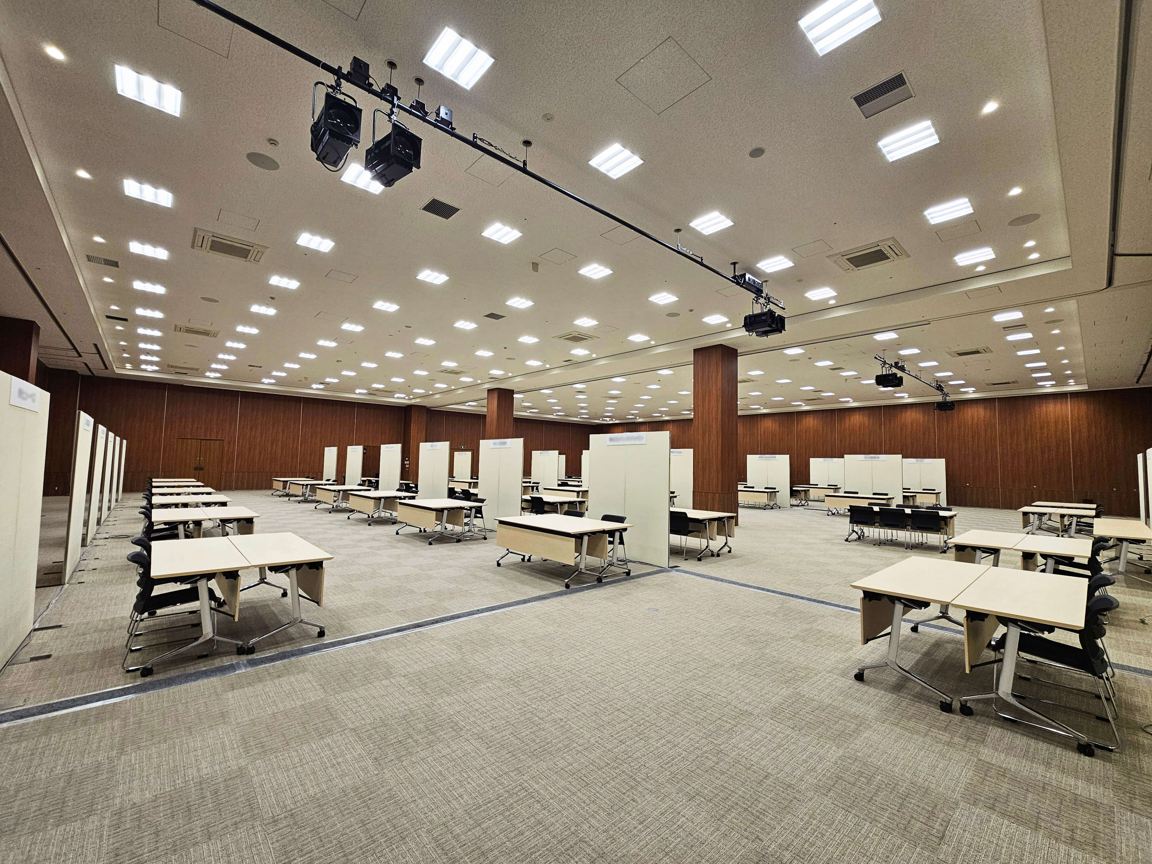 展示会（302+303　2会場連結利用）の写真