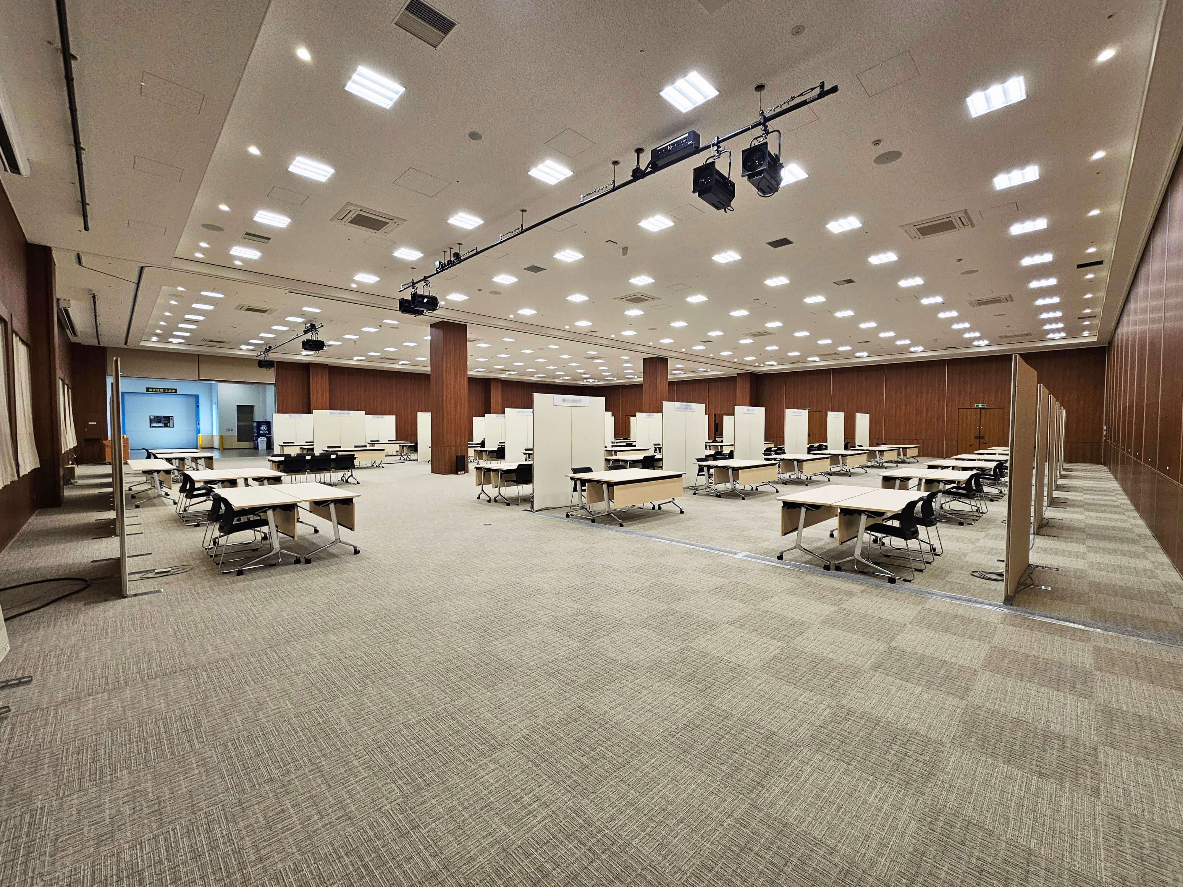 展示会（302+303　2会場連結利用）の写真